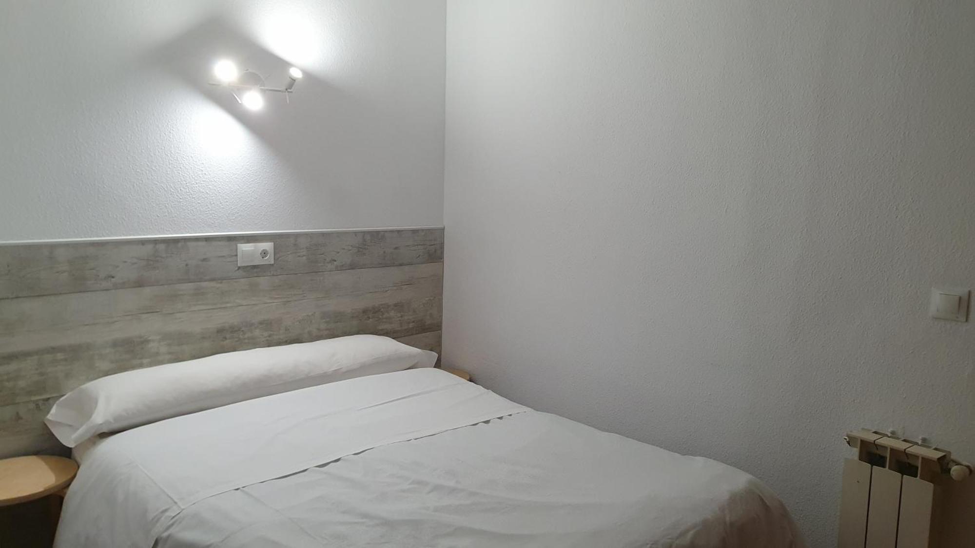 Hostal Ginebra -Madrid Centro Gran Via Sol- Ngoại thất bức ảnh