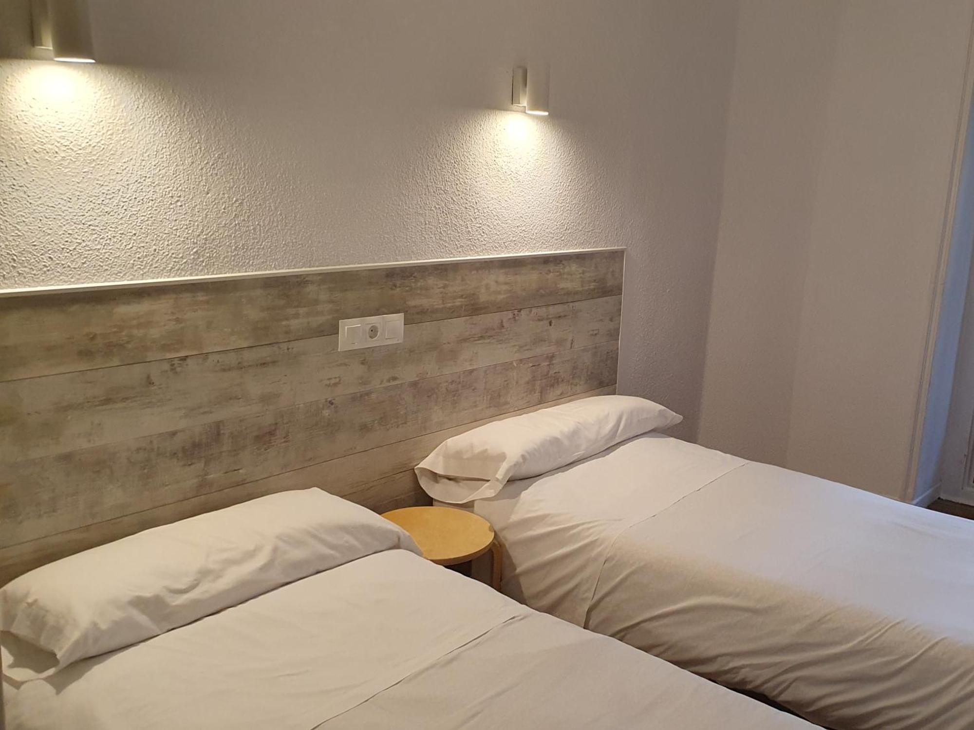 Hostal Ginebra -Madrid Centro Gran Via Sol- Ngoại thất bức ảnh