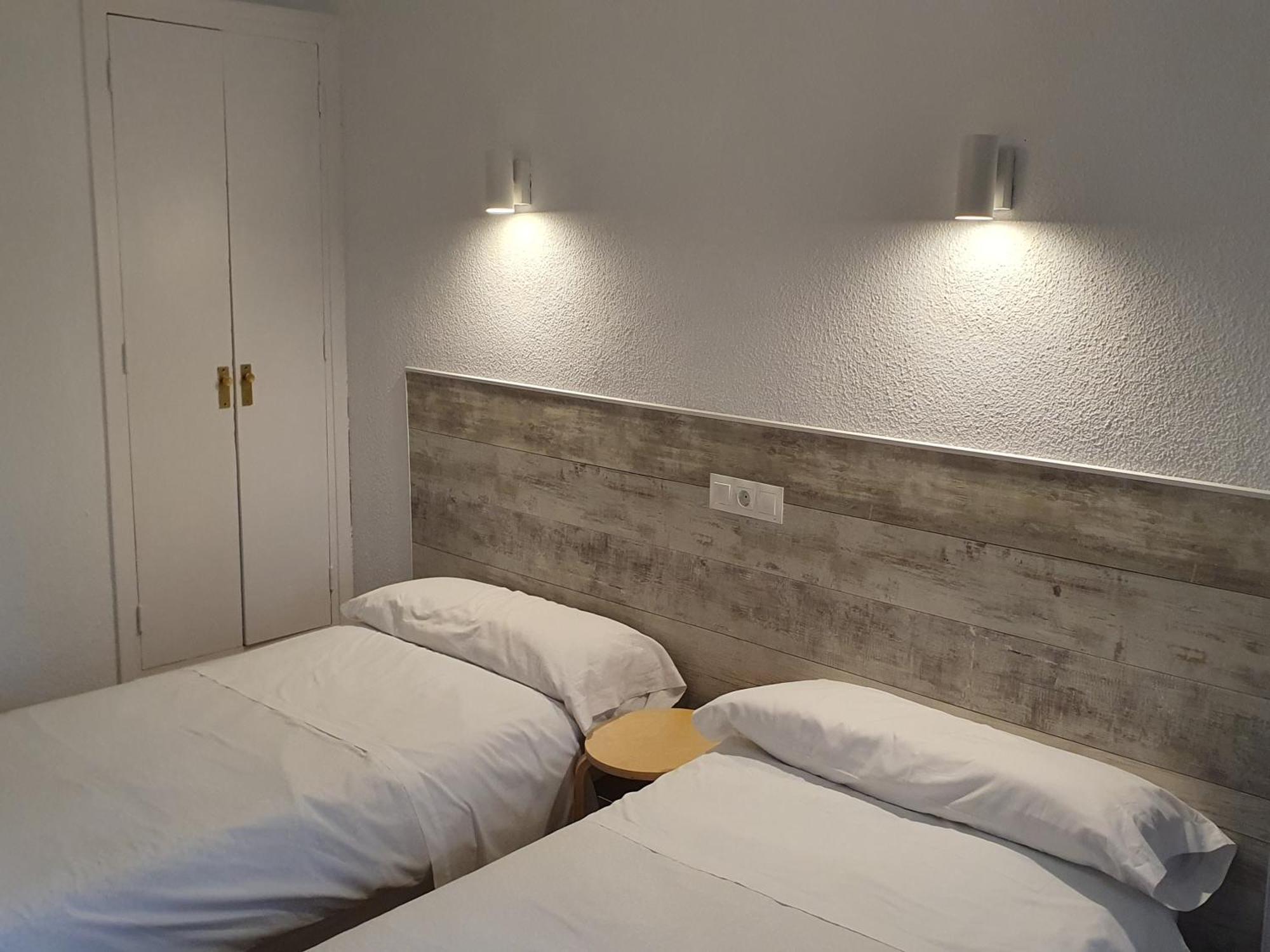 Hostal Ginebra -Madrid Centro Gran Via Sol- Ngoại thất bức ảnh